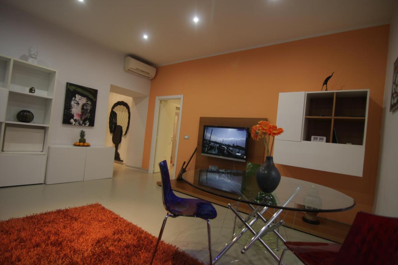 Casa Cavallotti - Modern Apartment Between Train Station And Port Civitavecchia Luaran gambar